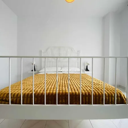 Bonita Casa Centrica Con Piscina & Parking דירה