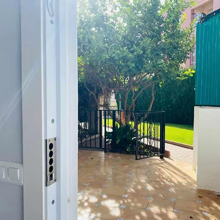 דירה Bonita Casa Centrica Con Piscina & Parking
