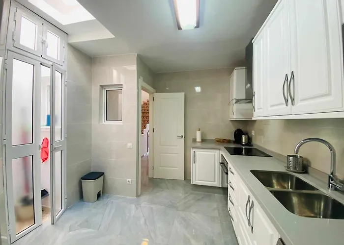 Bonita Casa Céntrica Con Piscina&parking *