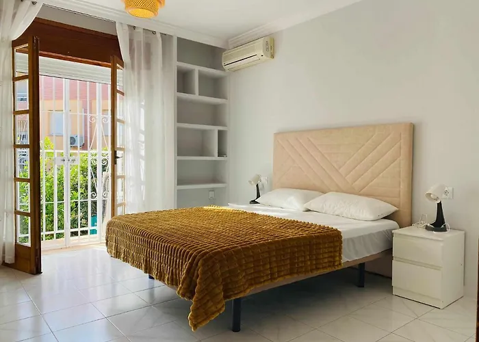 Bonita Casa Centrica Con Piscina & Parking